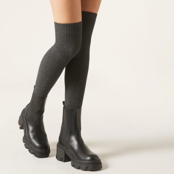Italian cashmere blend over the knee socks nwt - Picture 2 of 6